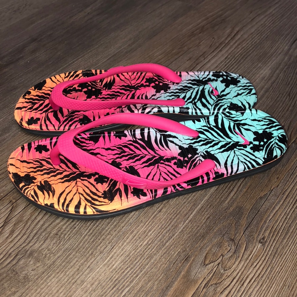 Nike Flip Flops